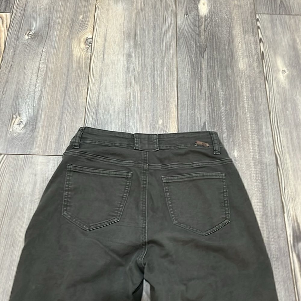 BKE Pants - Picture 8 of 9